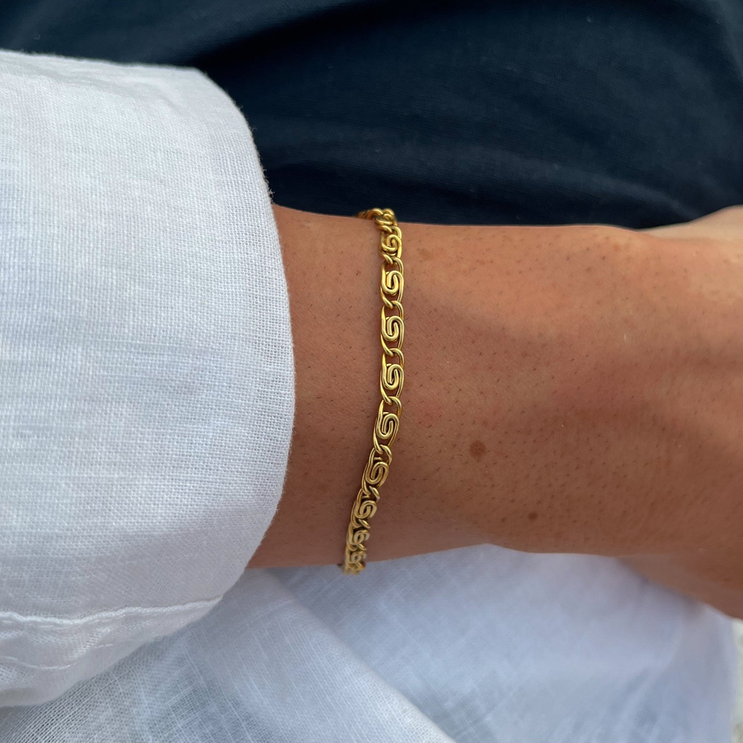 NUSA GOLD BRACELET