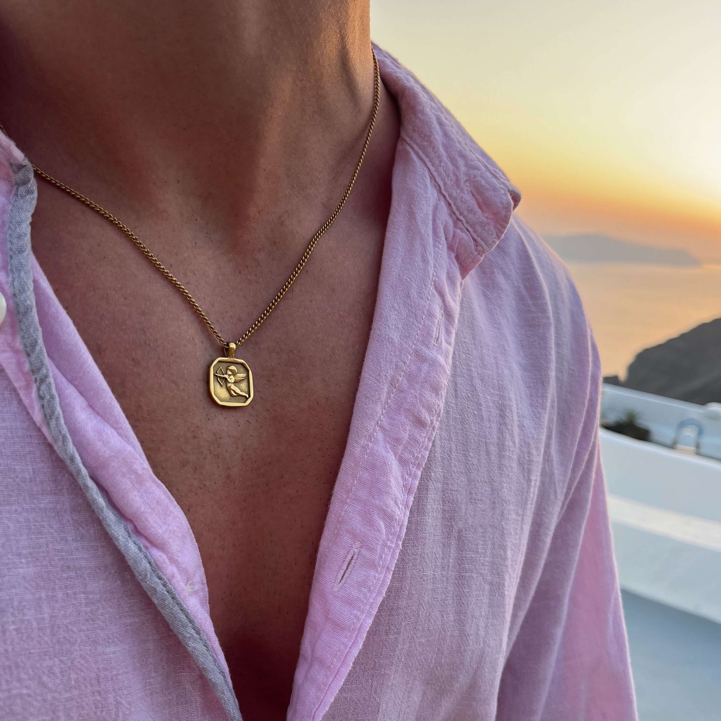 SAVIOR GOLD NECKLACE