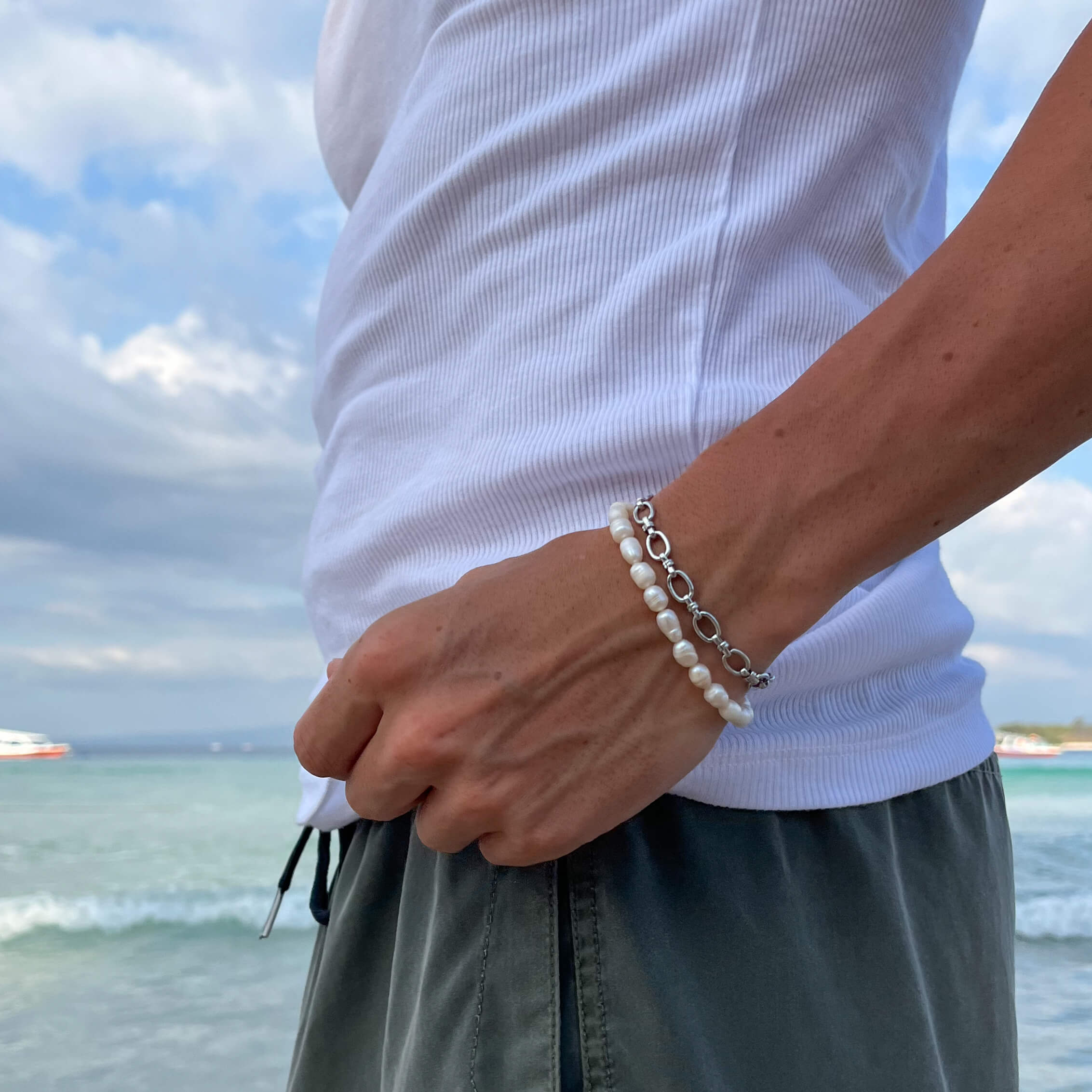 Pearl deals bracelet men