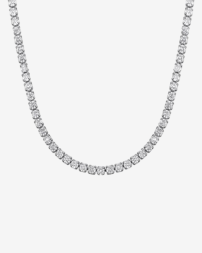 Close up of a 50 cm 3 mm zircon tennis chain with evenly spaced stones against a white background.