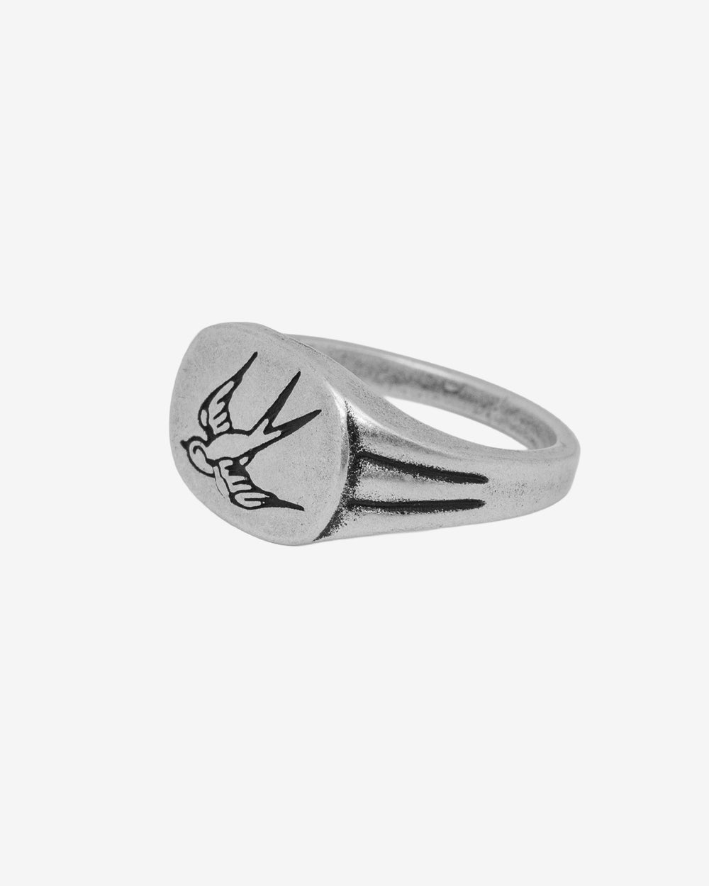 Swallow silver ring with circular face and flying bird engraving
