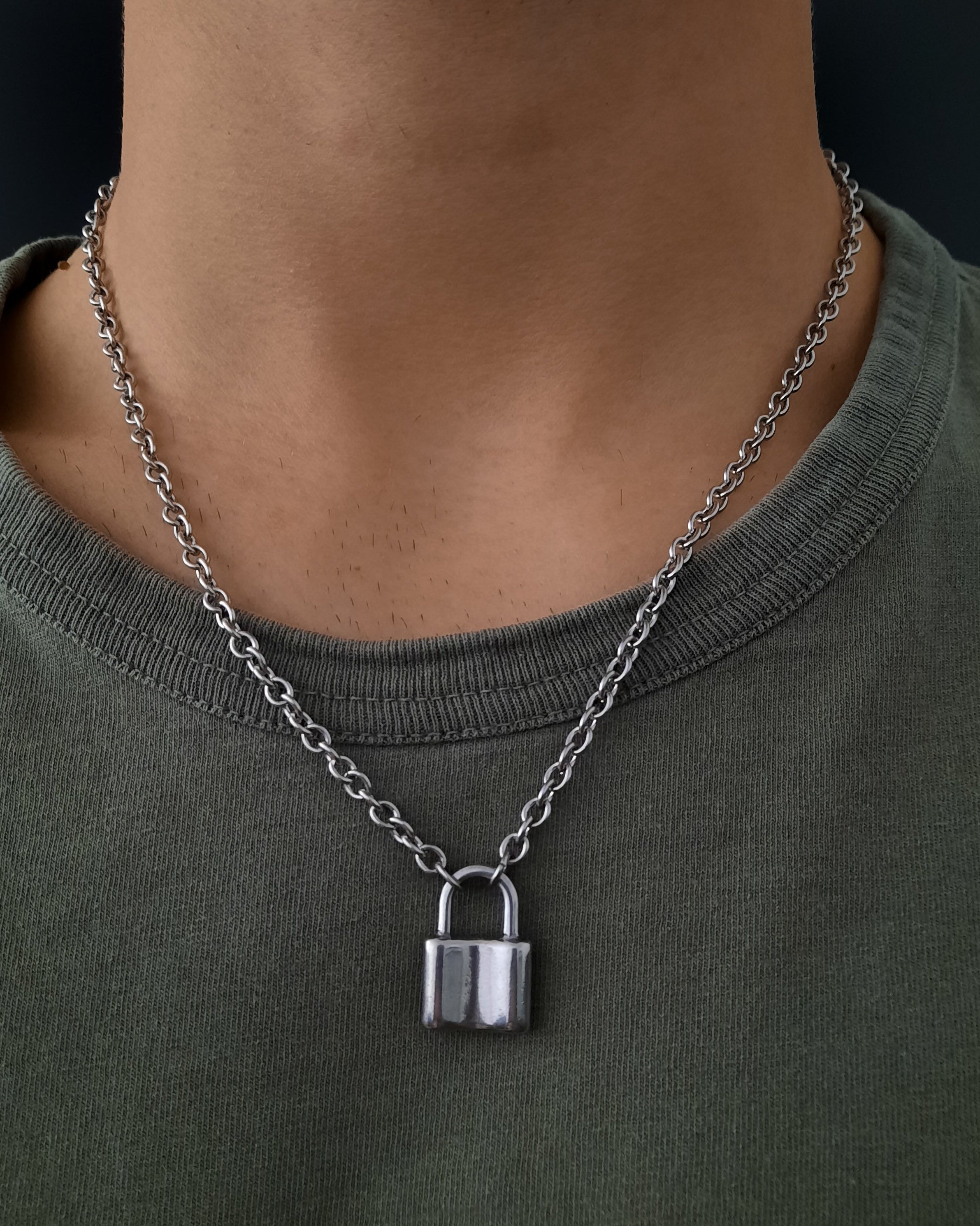 stainless steel silver padlock necklace
